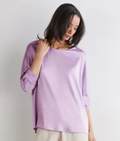 Blusa girocollo in seta