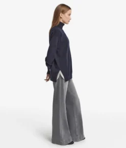 Dolcevita con spacchi in Cashmere Ultrasoft