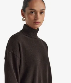 Dolcevita con spacchi in Cashmere Ultrasoft