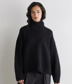 Maglia con collo a cratere in Cashmere Tricot