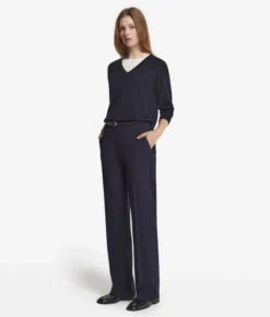 Maglia con scollo a V e spacchi in Cashmere Ultrafine