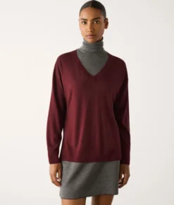 Maglia con scollo a V e spacchi in Cashmere Ultrafine