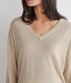 Maglia scollo a V in Cashmere Airfine