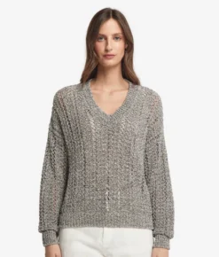 Maglia traforata con paillettes