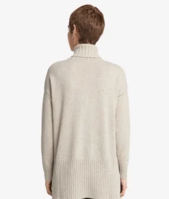 Maximaglia dolcevita in Cashmere Ultrasoft