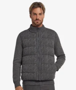 Piumino smanicato reversibile con trecce in Cashmere Ultrasoft